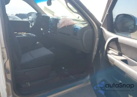 2008 Chevrolet Silverado 1500 Ls из США, поврежденный, VIN 3GCEC13C18G137335